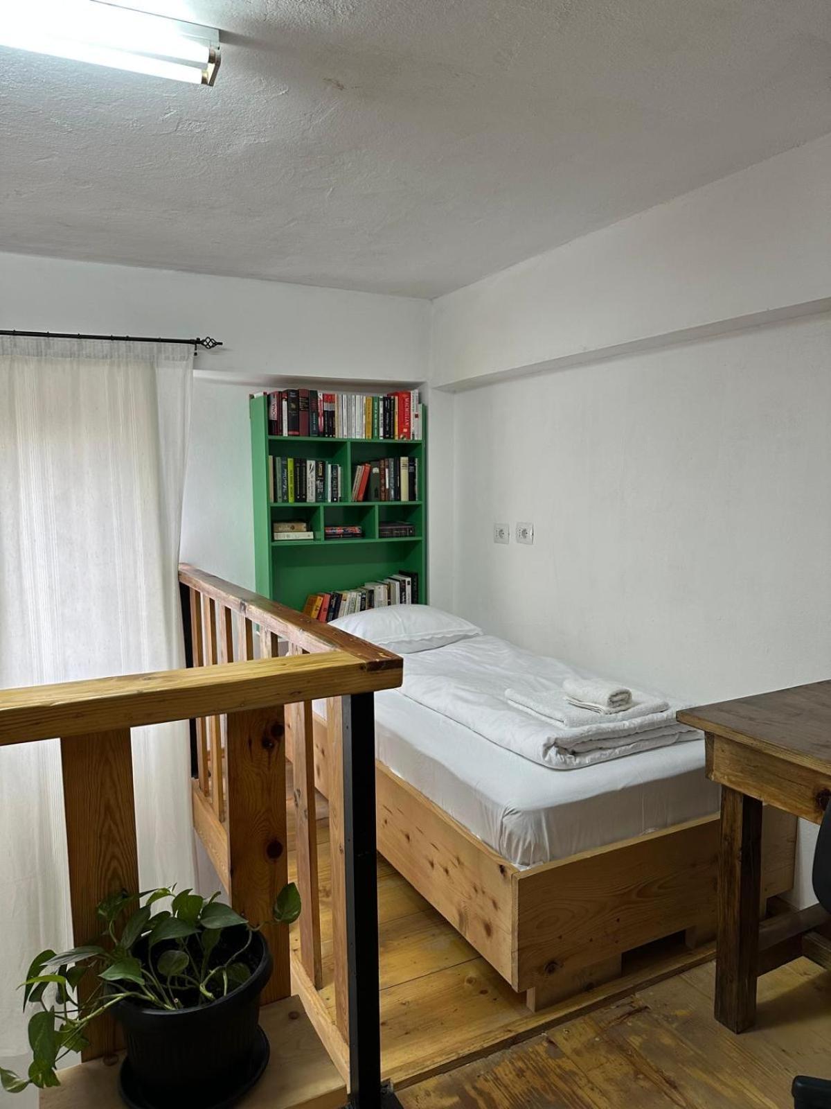 My Wooden Apartments Tirana Bagian luar foto