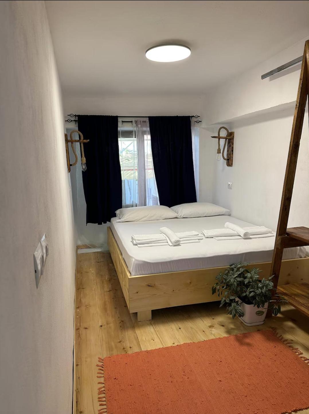 My Wooden Apartments Tirana Bagian luar foto
