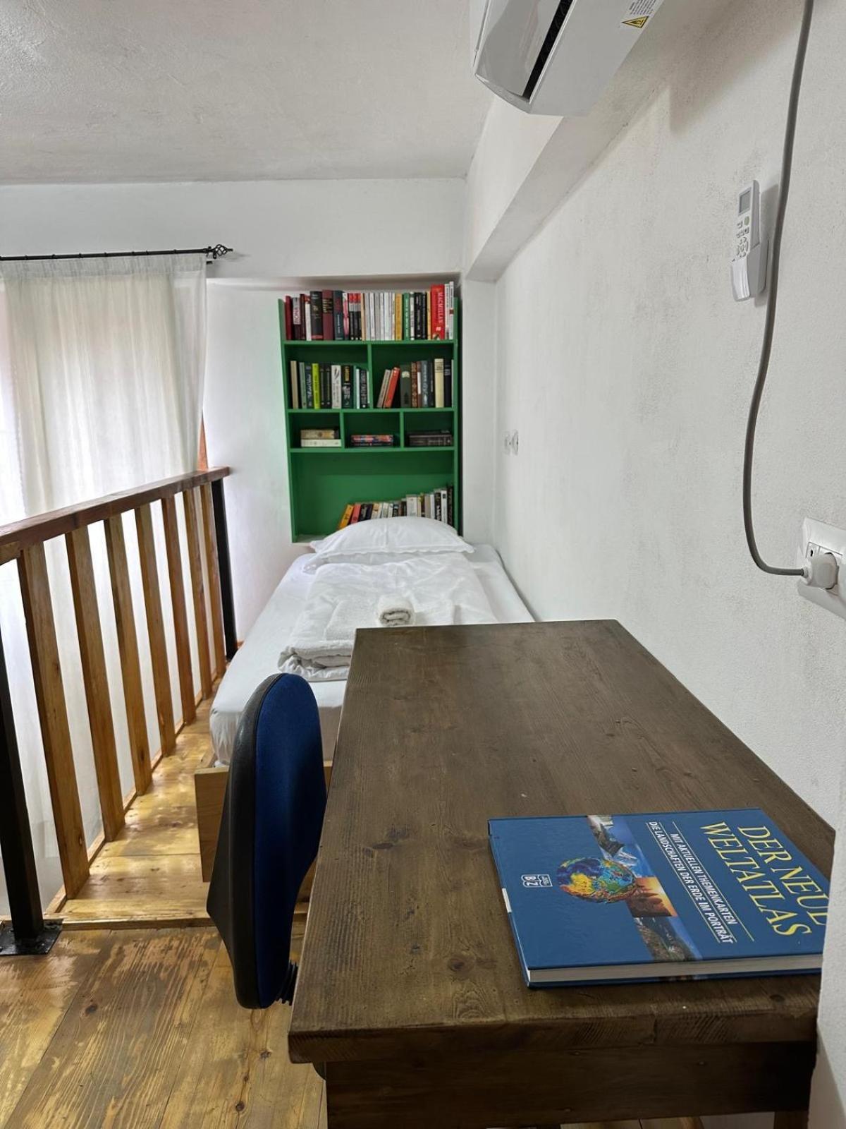 My Wooden Apartments Tirana Bagian luar foto